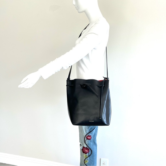 ♦️SOLD♦️MANSUR GAVRIEL Fllamma Black Structured Leather Shoulder Bag Tote Bucket - Picture 9 of 16